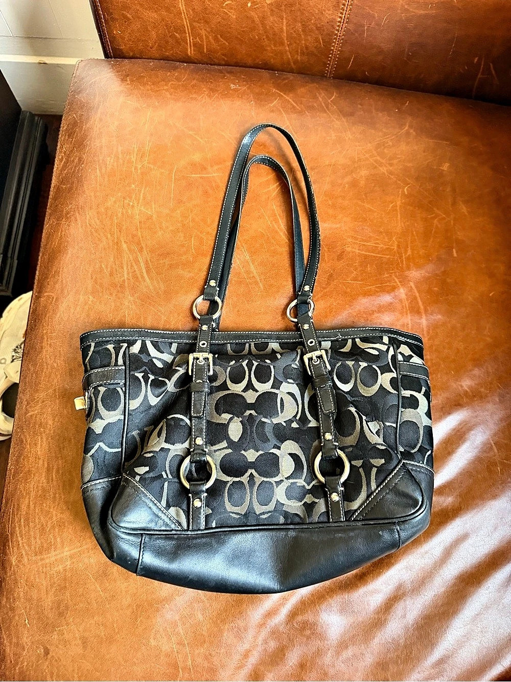 Coach Peyton Signature Tote Satchel Black & Gray Shoulder Bag